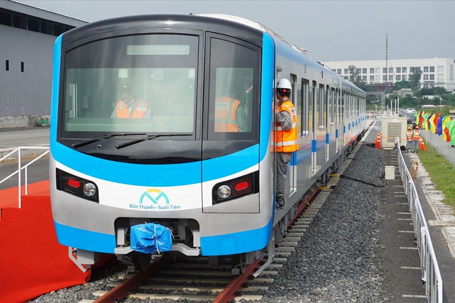 TPHCM chuẩn bị phương án vận hành, khai thác tuyến metro số 1