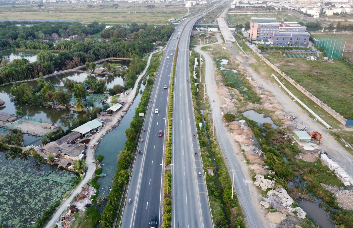 Đề xuất vay 446 triệu USD mở rộng cao tốc TP HCM - Long Thành